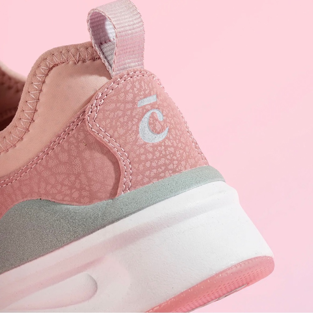 Clove Limited Edition Women’s Classic Pink Up Shoes - Picture 6 of 8